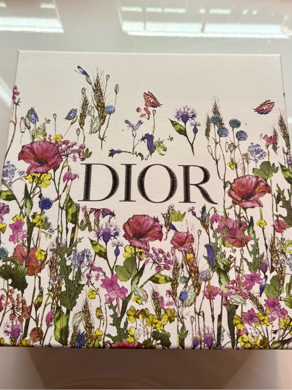 🤍 Auth Dior White Floral Box 🤍
